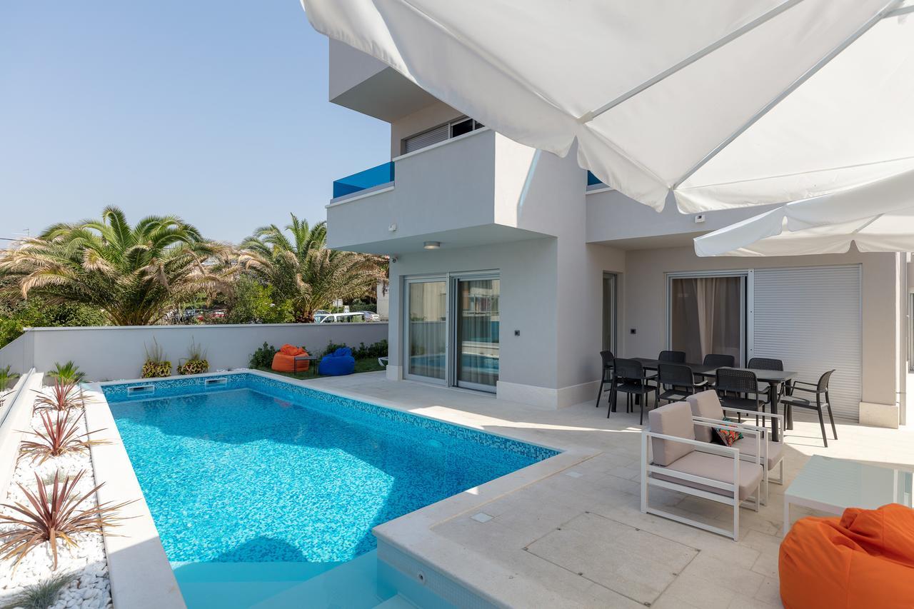 Luxury Villa Karla โปดสตรานา ภายนอก รูปภาพ