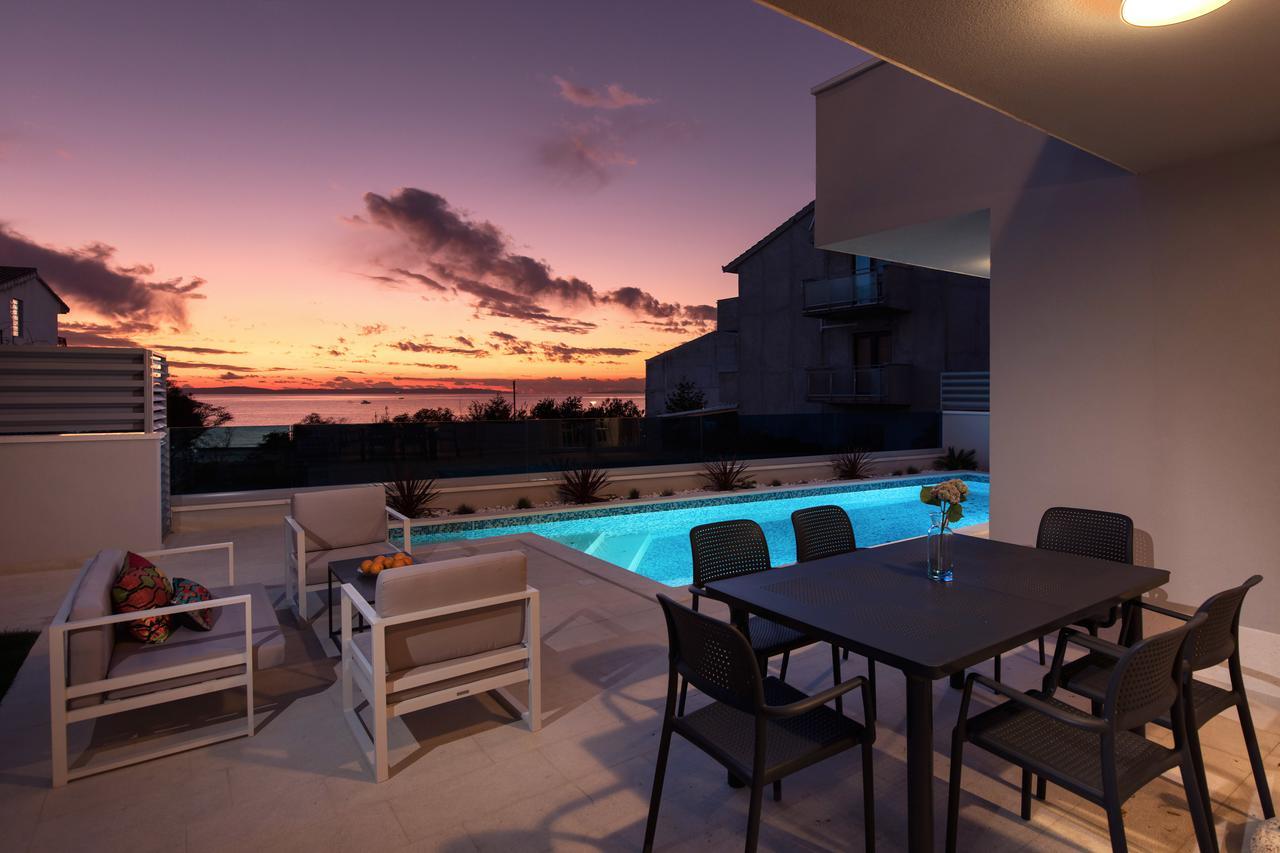 Luxury Villa Karla โปดสตรานา ภายนอก รูปภาพ